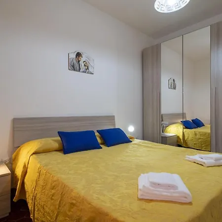 - Trilocale Grande Apartament